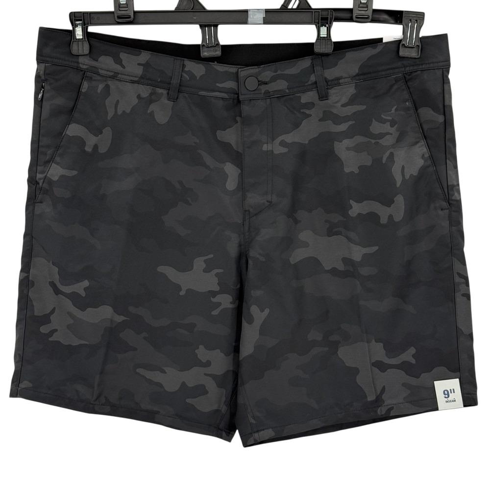 George Mens Above The Knee Commuter Shorts Black Camo Moisture Wicking Sz 44 NWT